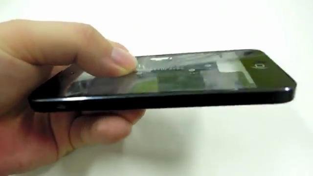 Video lộ hình iPhone 5 gây sốt YouTube