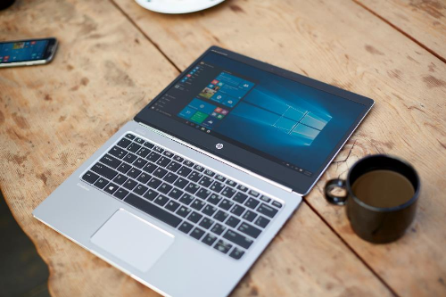 Laptop HP mỏng, nhẹ cho doanh nhân