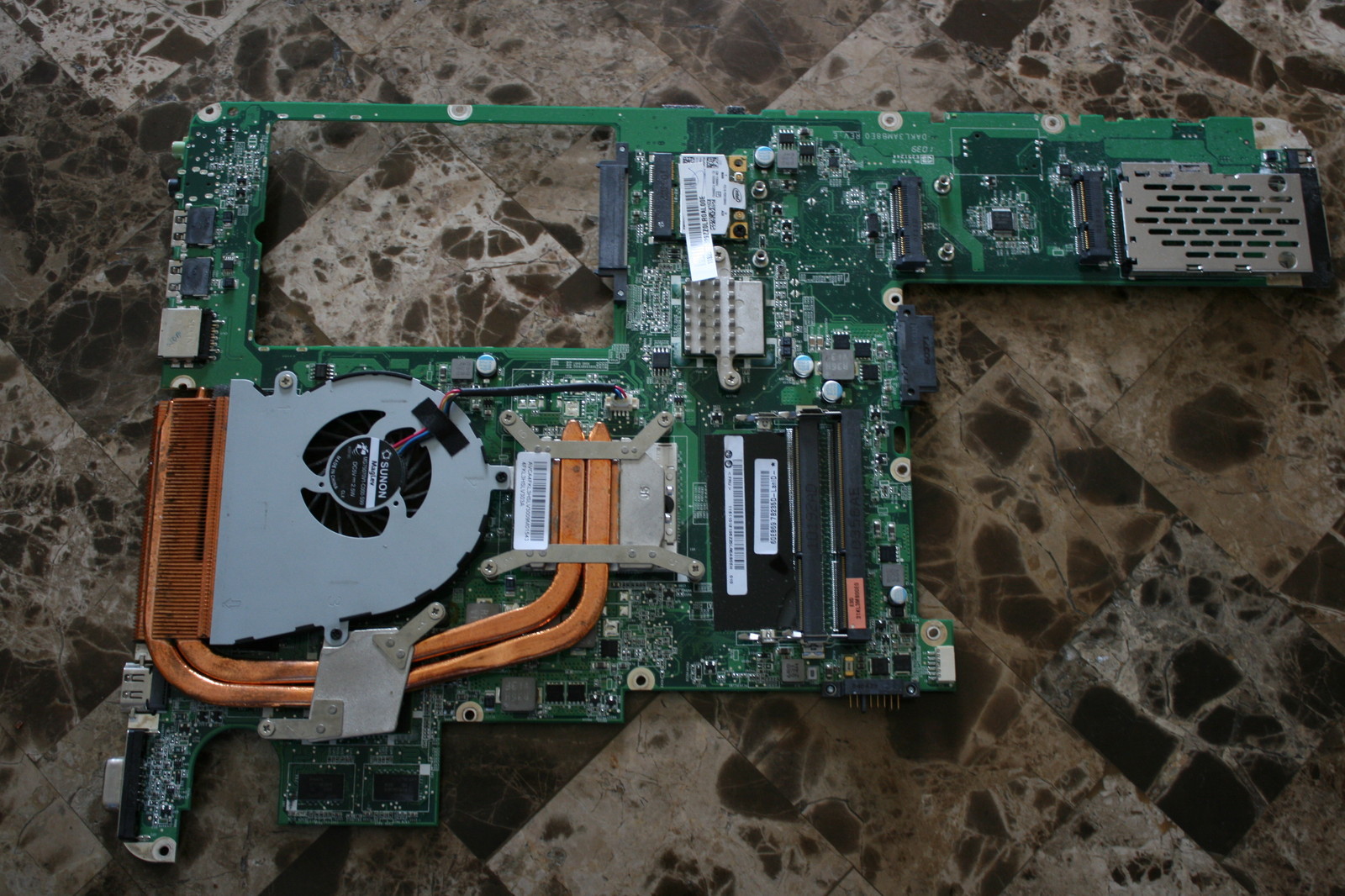 LENOVO Y560 MOTHERBOARD